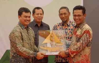 18 Dec 2013, ANTAM Terminates Bauxite Mining Activities At Kijang, Riau Islands