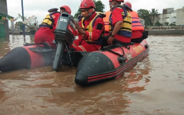 Floods in Jakarta And West Java, ANTAM & MIND ID Handle And Mitigate Disaster In Operational Areas