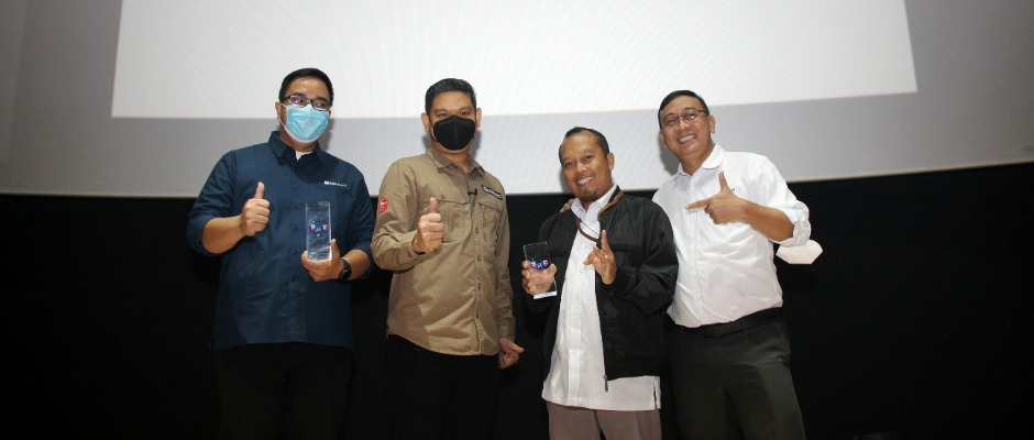 ANTAM Receives Marketeers SME Enablers Award 2022 Through Integrated Coconut Industry Program in East Halmahera